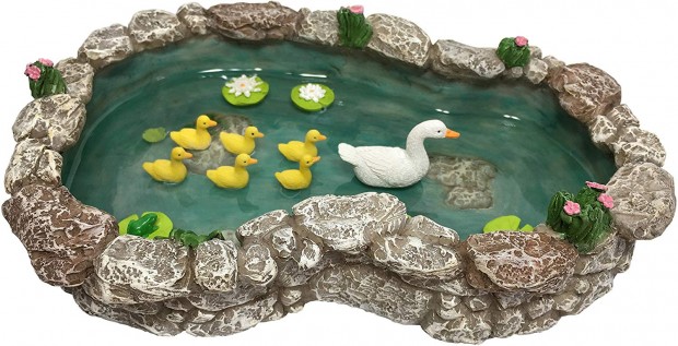 GlitZGlam Duck Pond -Mother and Ducklings! A Miniature Duck Pond