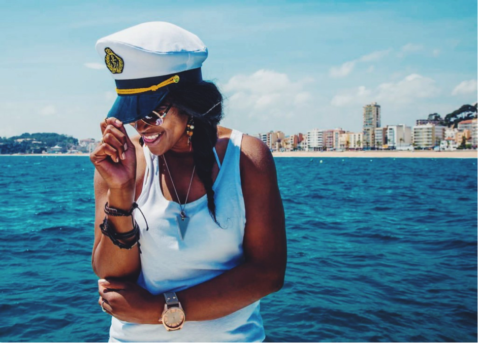 7 Awesome Female Travelers to Follow on Social Media