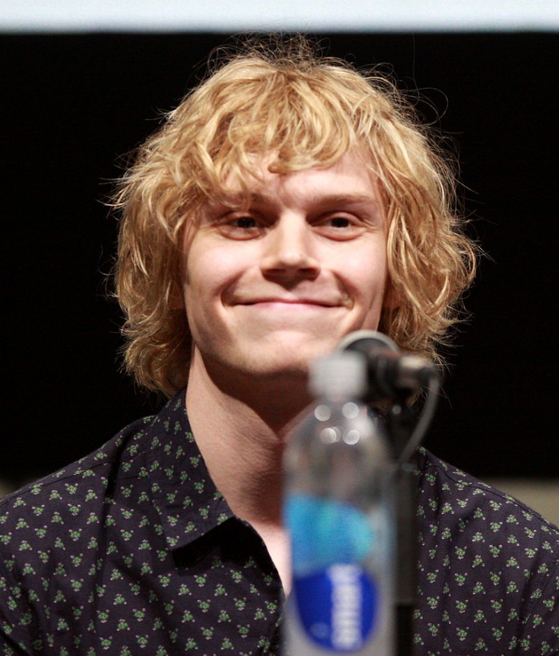 Evan Peters