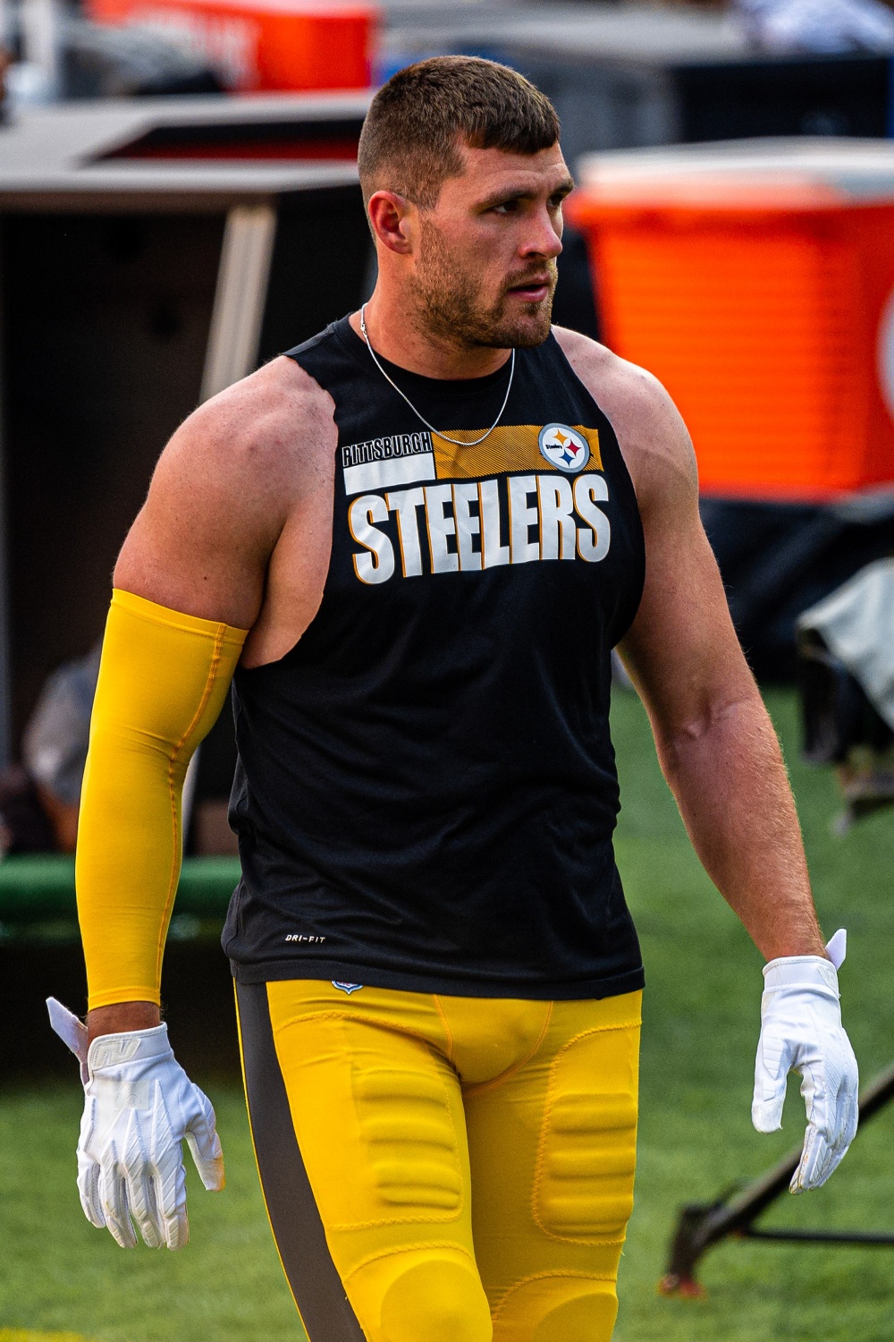 Steelers' TJ Watt Risks 2023 Season On Careless And Dangerous Offseason  Activity Endorsed By His Enabling Big Brother JJ